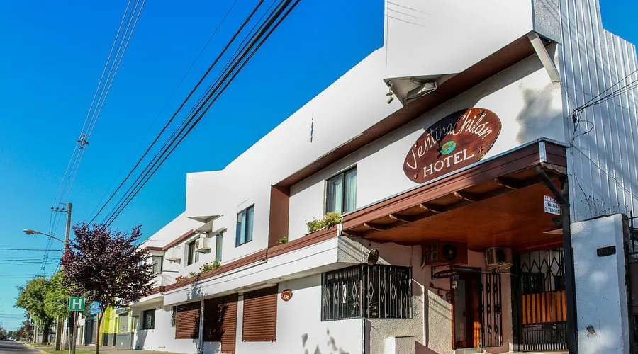 Fachada de Hotel Ventura
